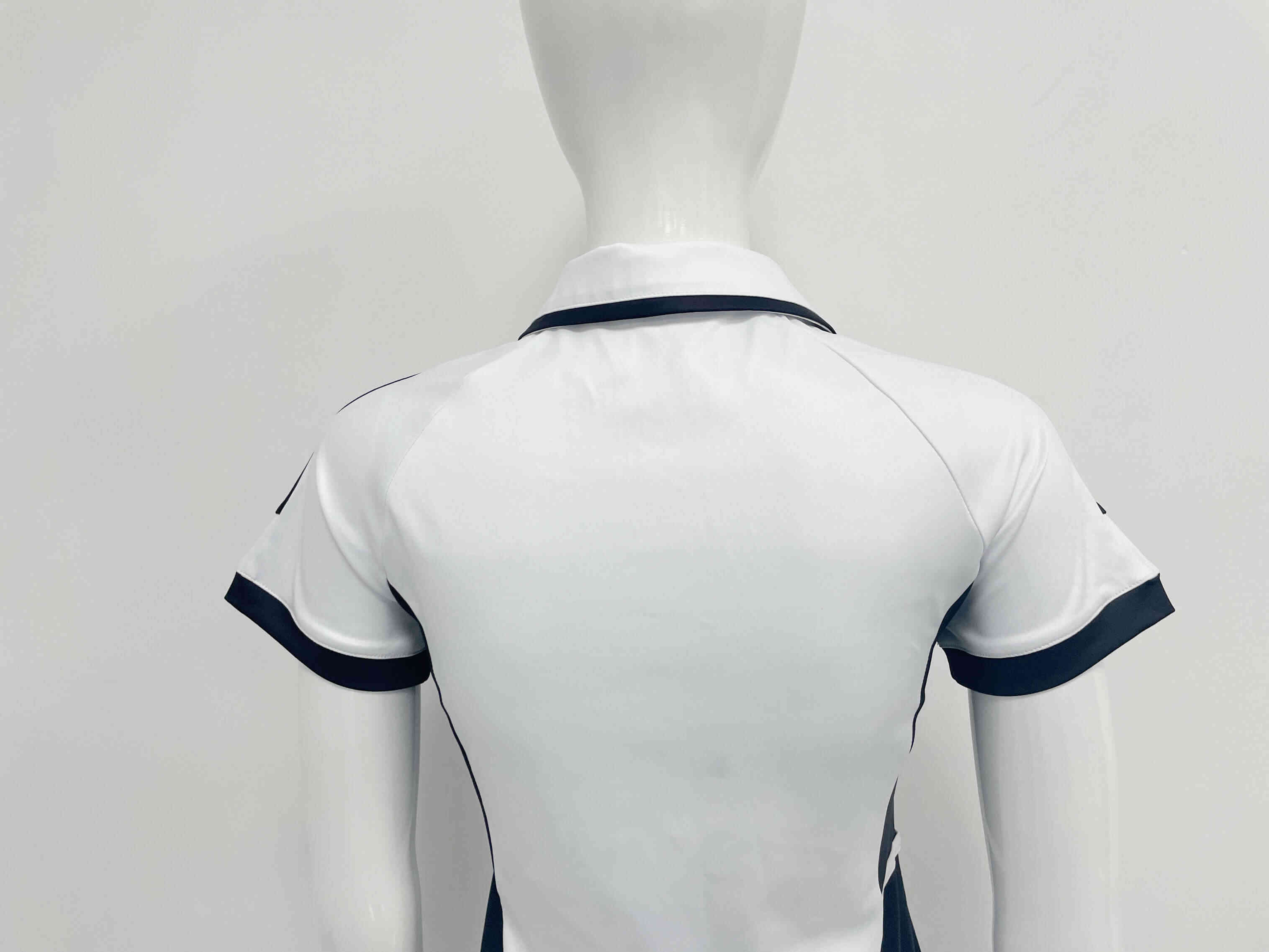 The collar back view of RISEPECT golf dress white sports dress wholesale