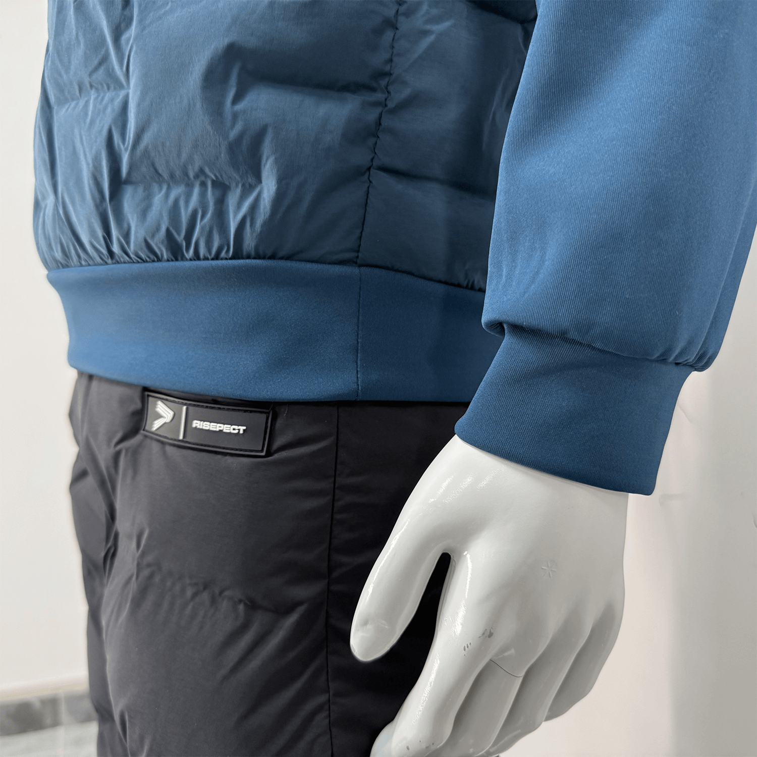 Hem and Cuff Detail of Midnight Blue Mountain Custom Down Jacket Hem and Cuff Detail of Midnight Blue Mountain Custom Down Jacket