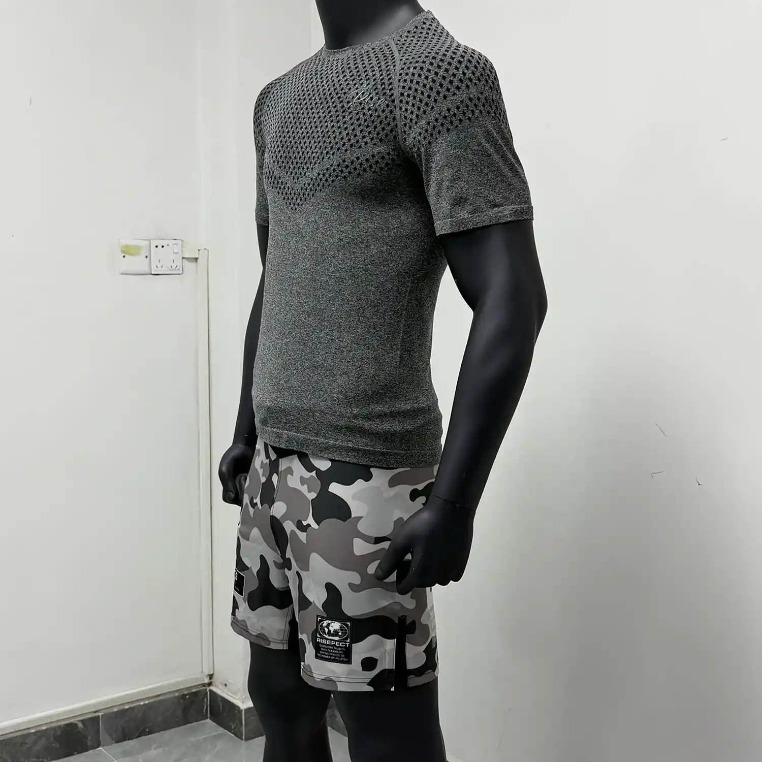 Detail 3 of Use men's sizes chart provided by Rise Sportswear, or custom your own brand, club, or team men's sizes chart for Ultrasonic Welded Seamless Knit Short Sleeve Rash Guard.