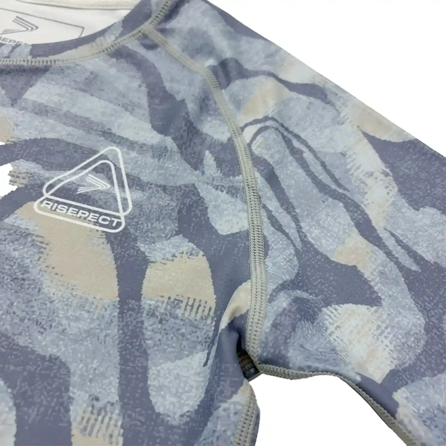 Women's paint flow bjj rash guard short sleeve flat lock seam details