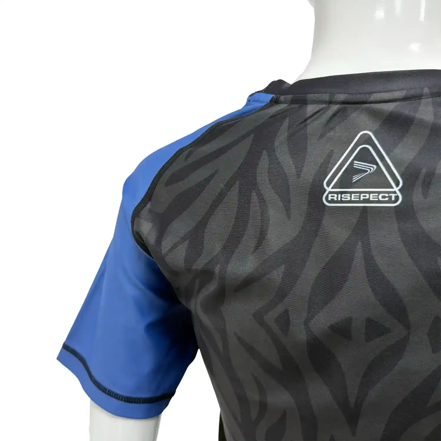 Women's color block bjj rash guard short sleeve bace side zoom view