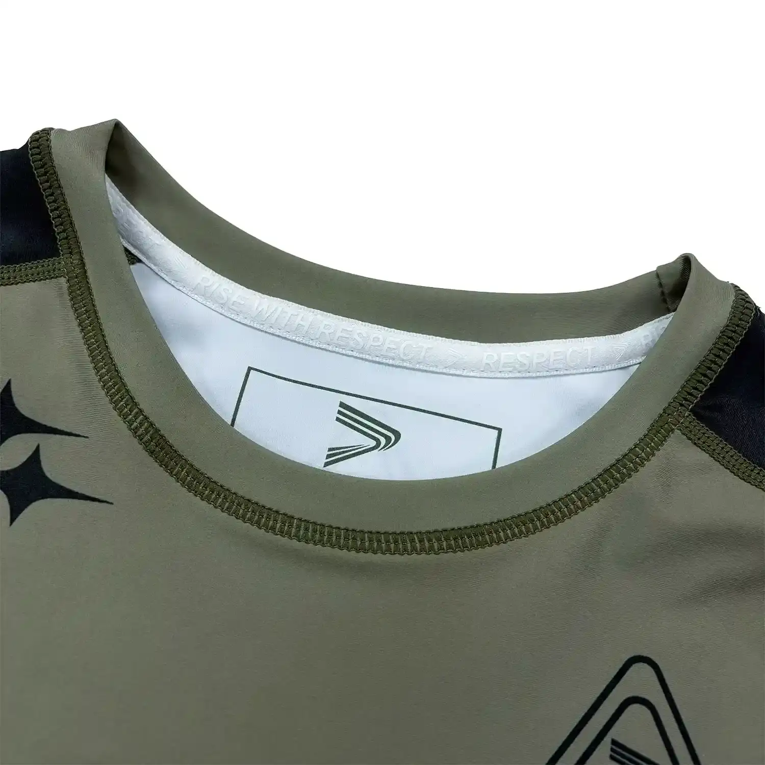 Women's olive camo long sleeve bjj rash guard 1.0 neck details