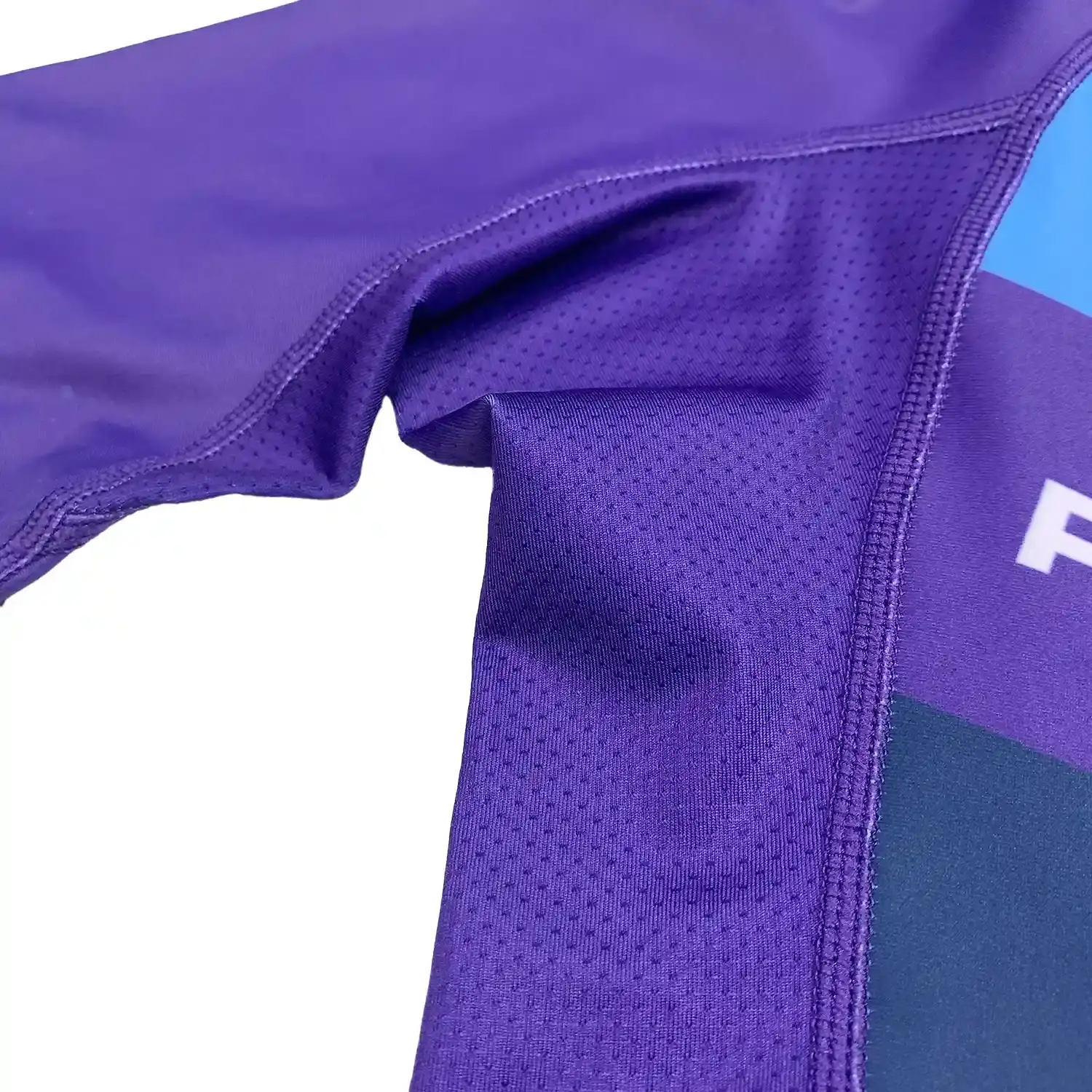 Black short sleeve rash guard mma bjj three-color purple-blue underarm mesh and flatlock seam details