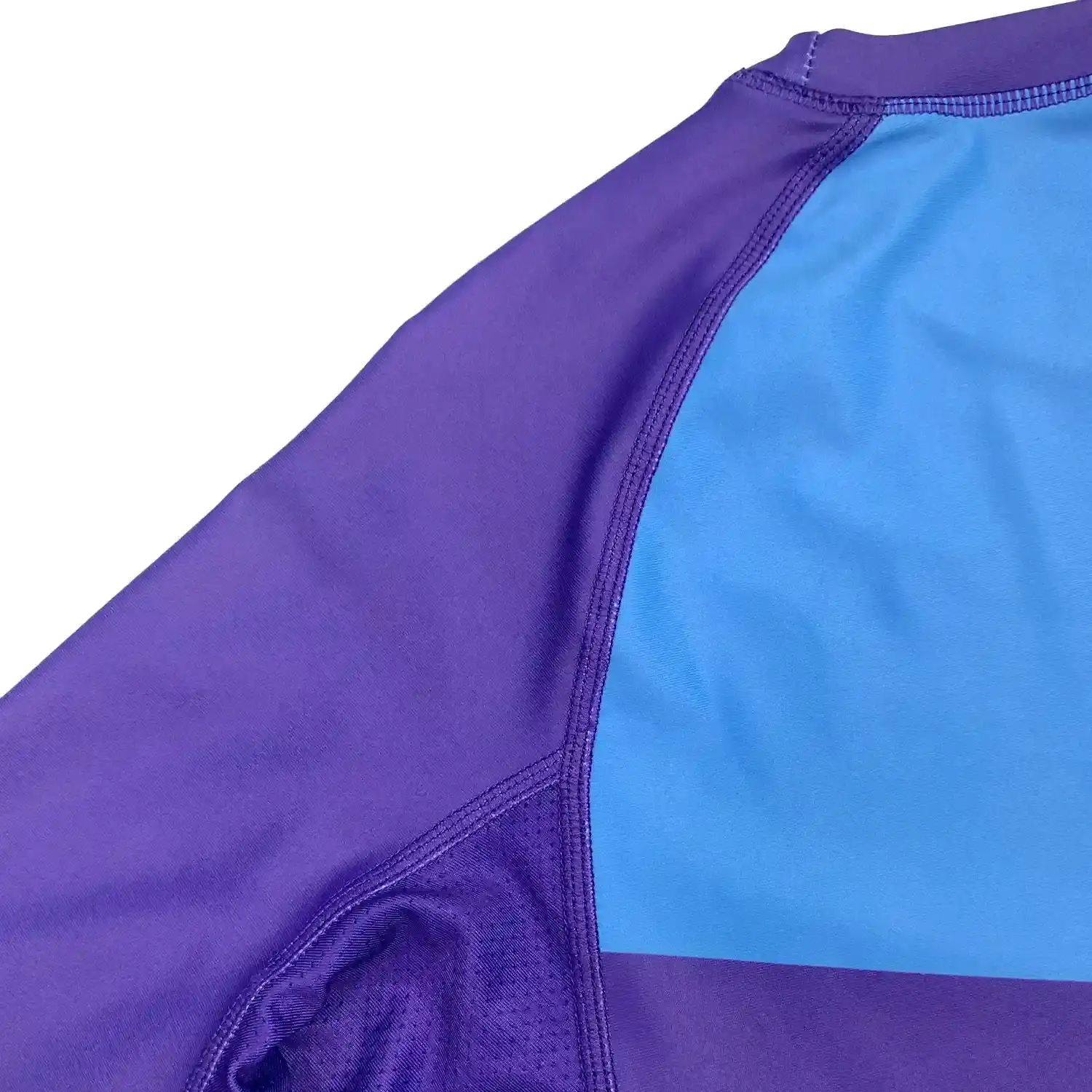 Black short sleeve rash guard mma bjj three-color purple-blue back raglan sleeve, underarm mesh and flatlock seam details