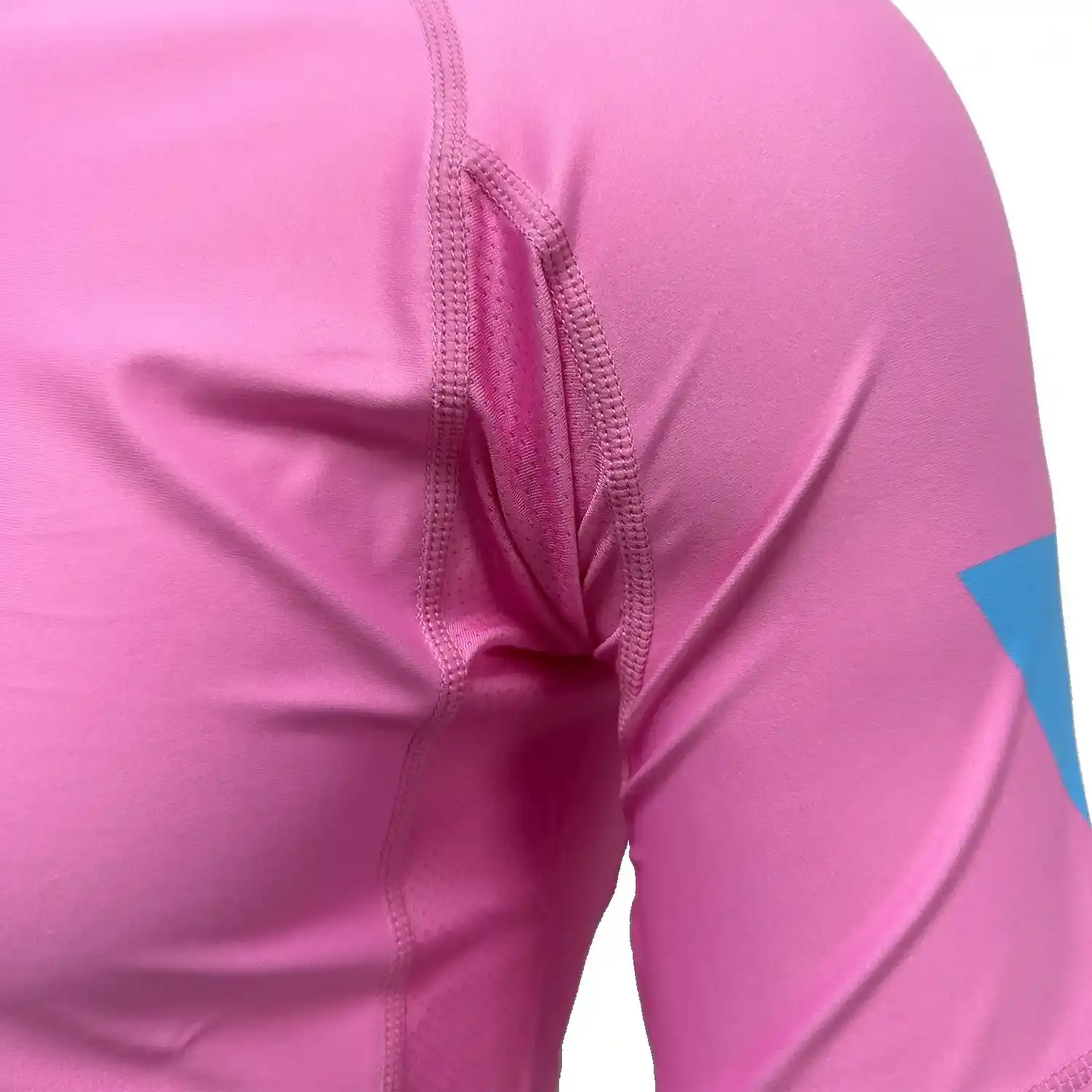 Bjj elk two-color pink blue short sleeve rash guard front underarm mesh and flatlock seam details