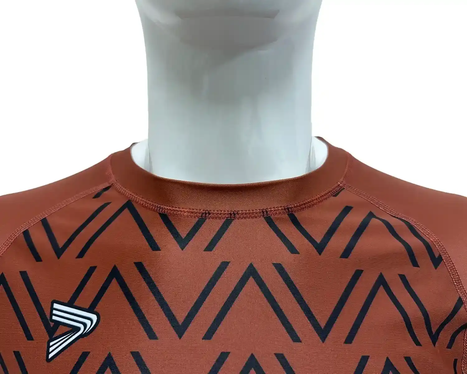 Brown rash guard black waves for men bjj front O neck external details