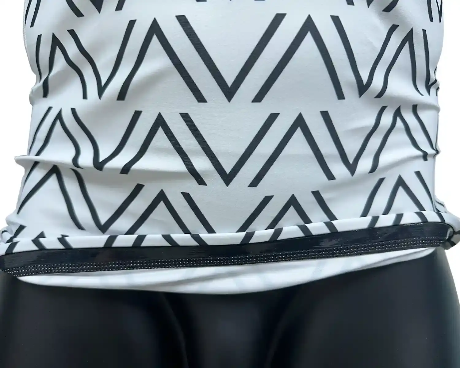 White MMA BJJ rashguard black wave hem inside silicone strip details