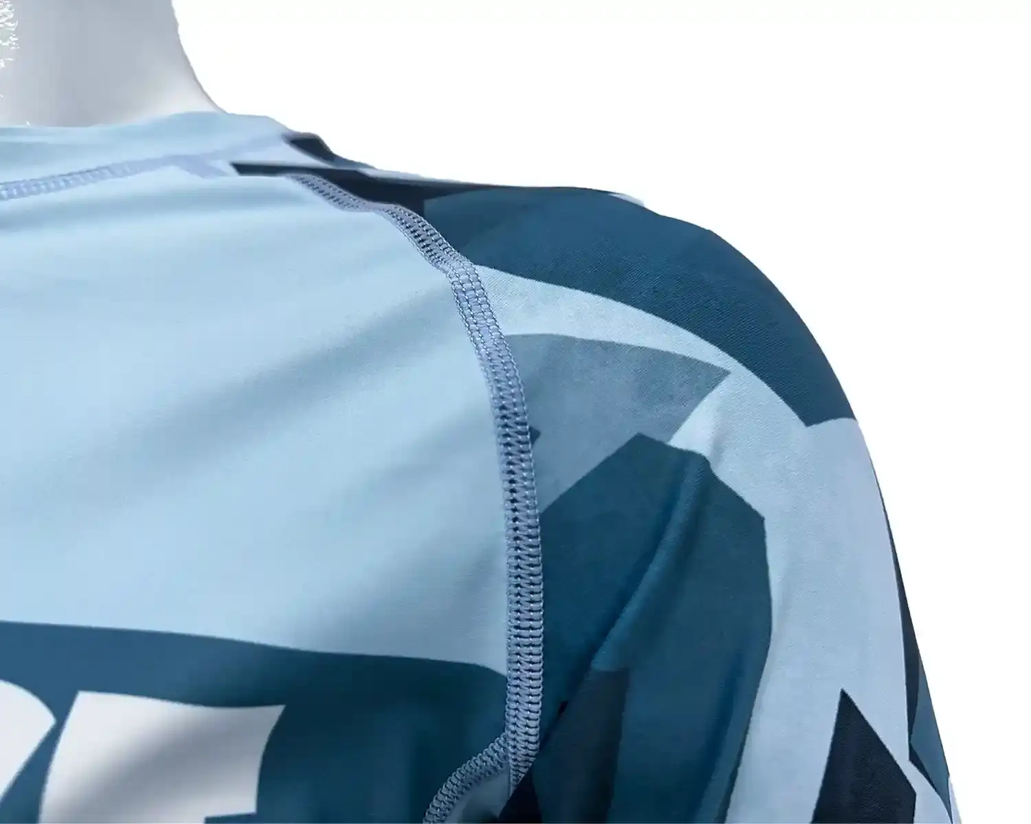 Upf50 Bjj Rashgaurd flatlock seam upclose